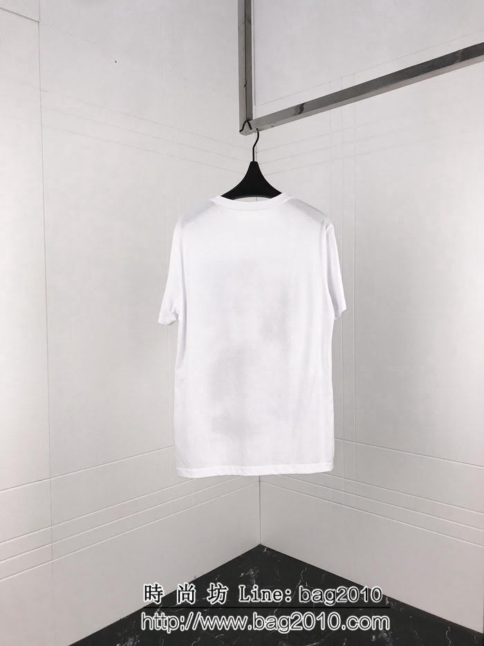 BURBERRY巴寶莉 官網同步 19早春新款 騎士拼色印花短袖 高版本男女同款 ydi2155